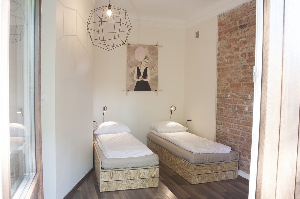 Lull Hostel وارسو المظهر الخارجي الصورة