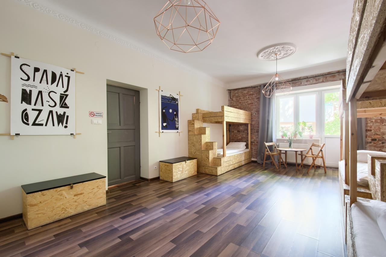 Lull Hostel وارسو المظهر الخارجي الصورة
