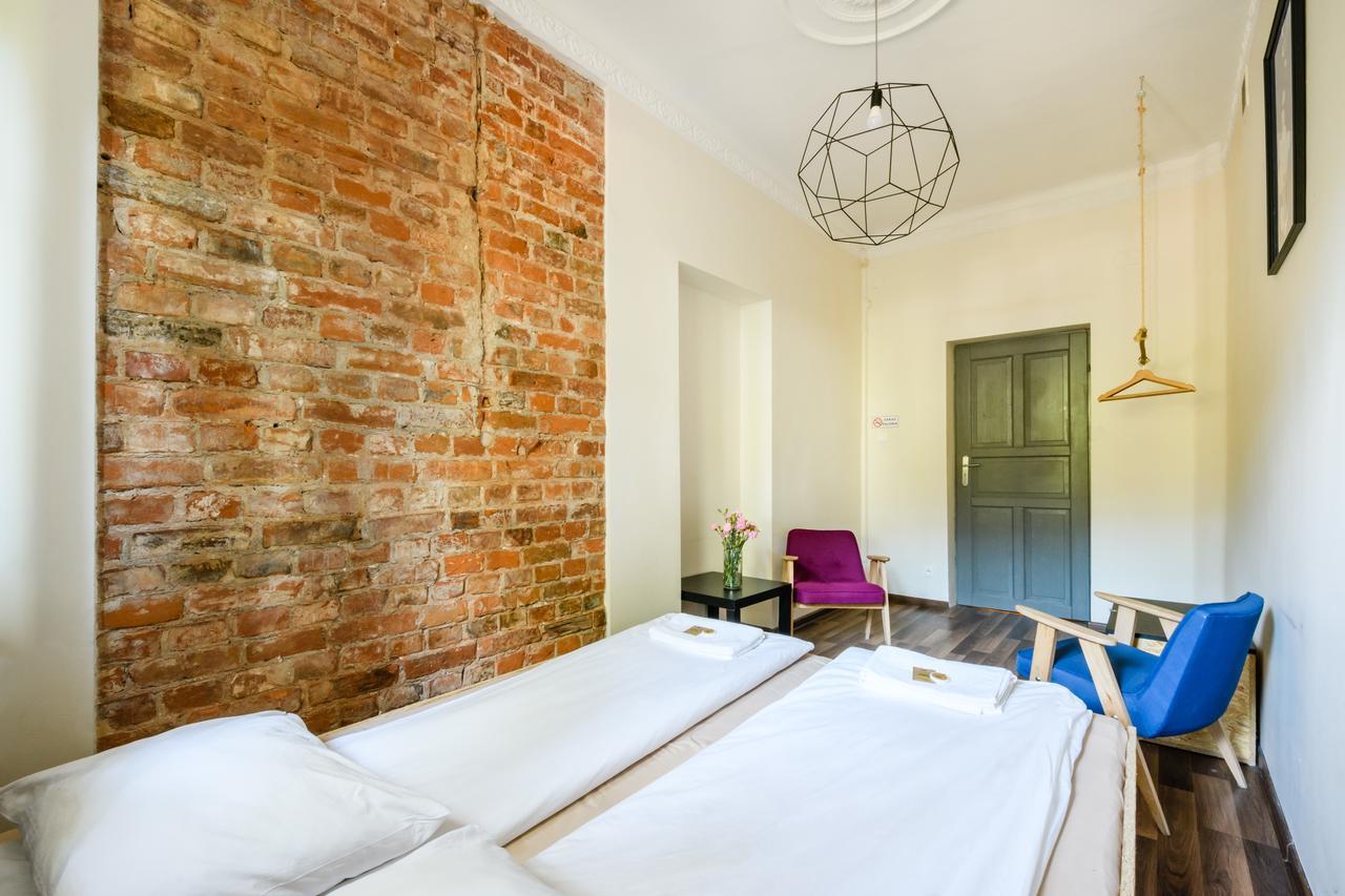 Lull Hostel وارسو المظهر الخارجي الصورة