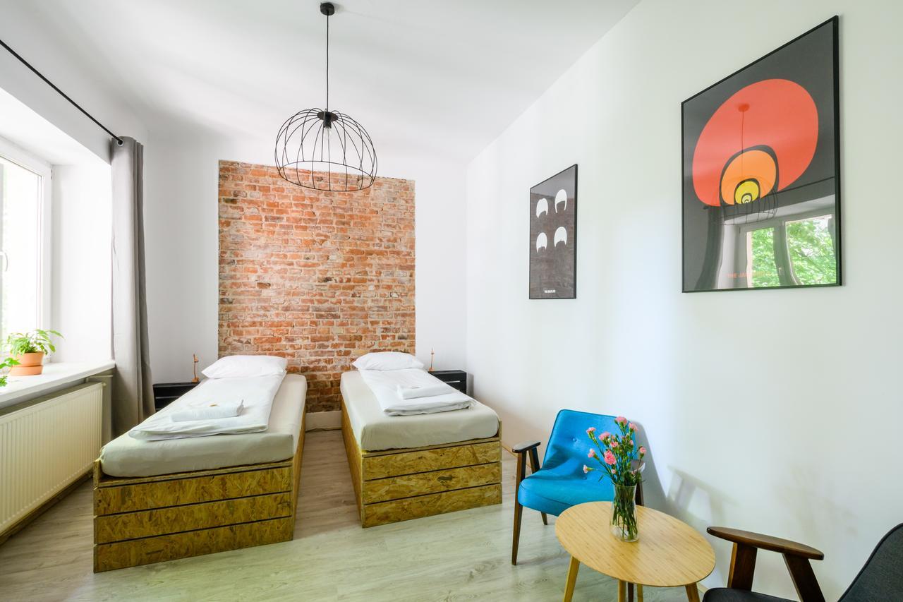Lull Hostel وارسو المظهر الخارجي الصورة