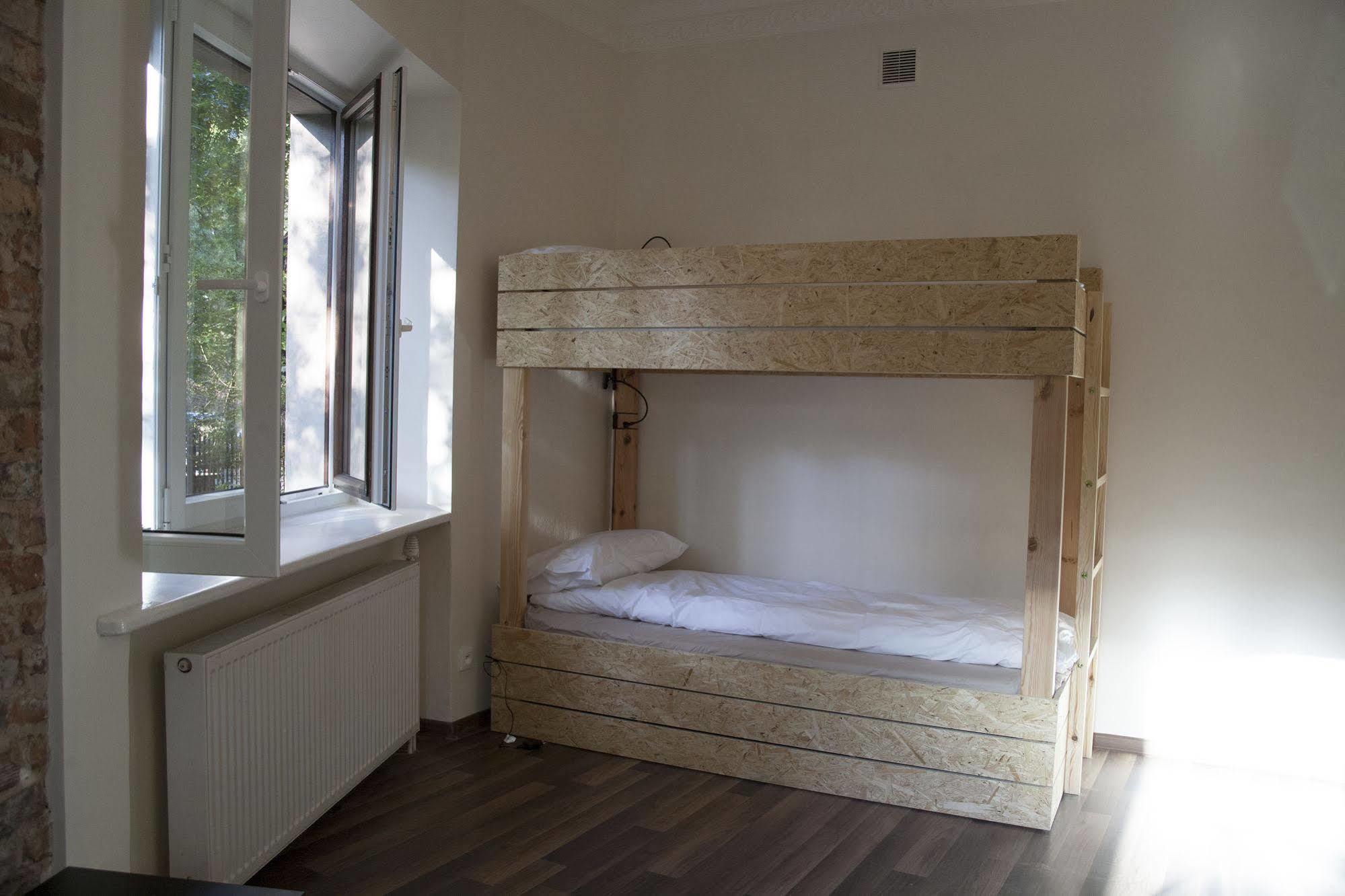 Lull Hostel وارسو المظهر الخارجي الصورة