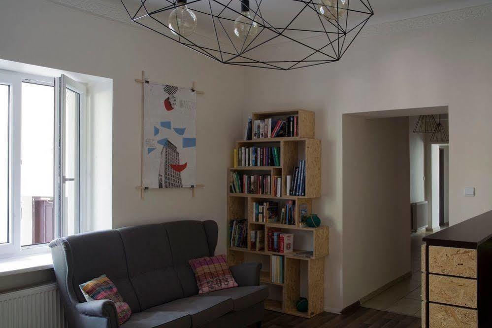 Lull Hostel وارسو المظهر الخارجي الصورة